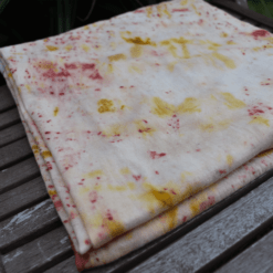 colorful-baby-blanket-made-of-organic-cotton-footprint-of-nature