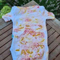 baby-body-bunt-blumen-baumwolle-mariblum