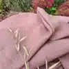 brun-écharpe-de-portage-en-chanvre-durable-chocolat-mariblum-bébé-correct