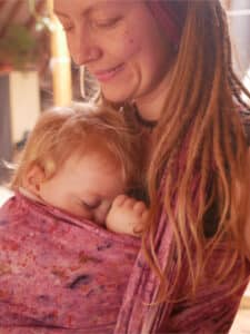 Alina_Kossek-buntes tragetuch